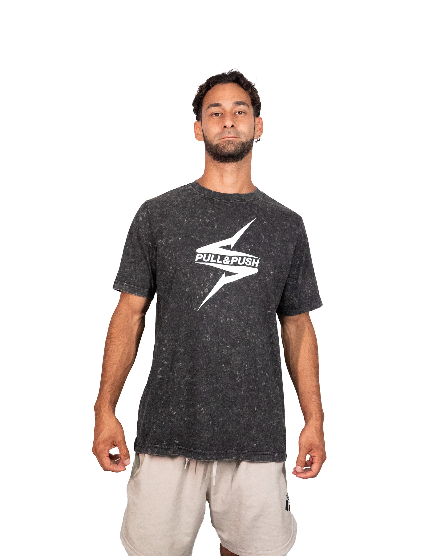 OVERSIZED BLEACHED BLACK