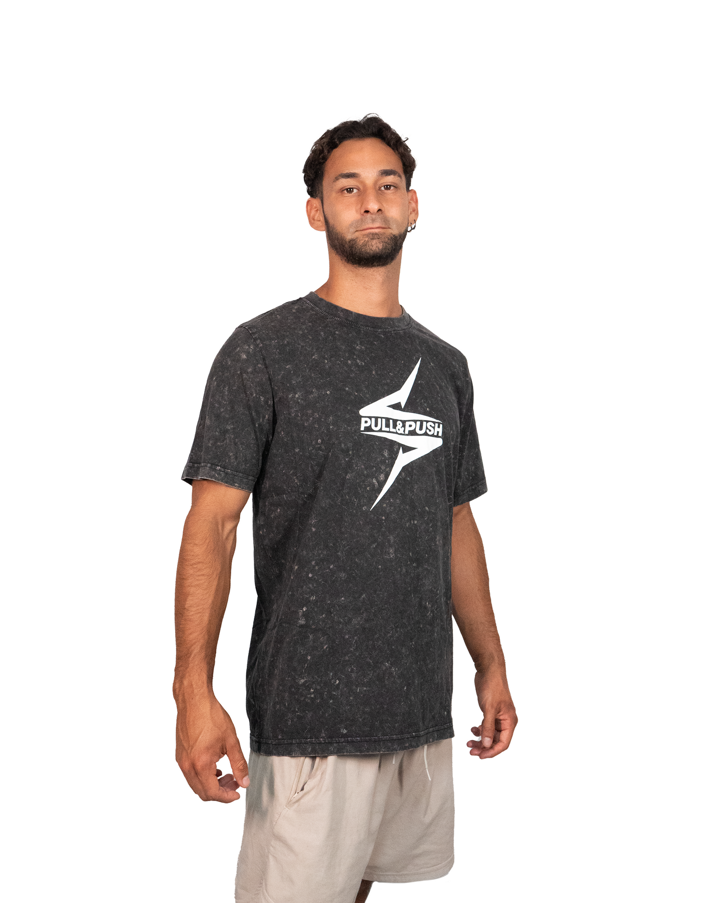 OVERSIZED BLEACHED BLACK