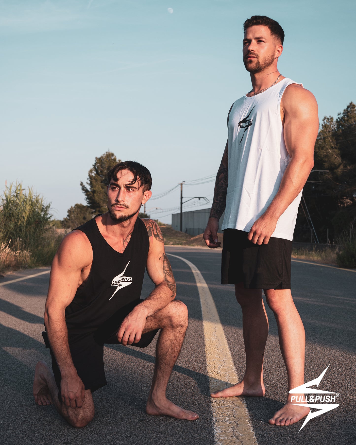 TANK TOP BLACK