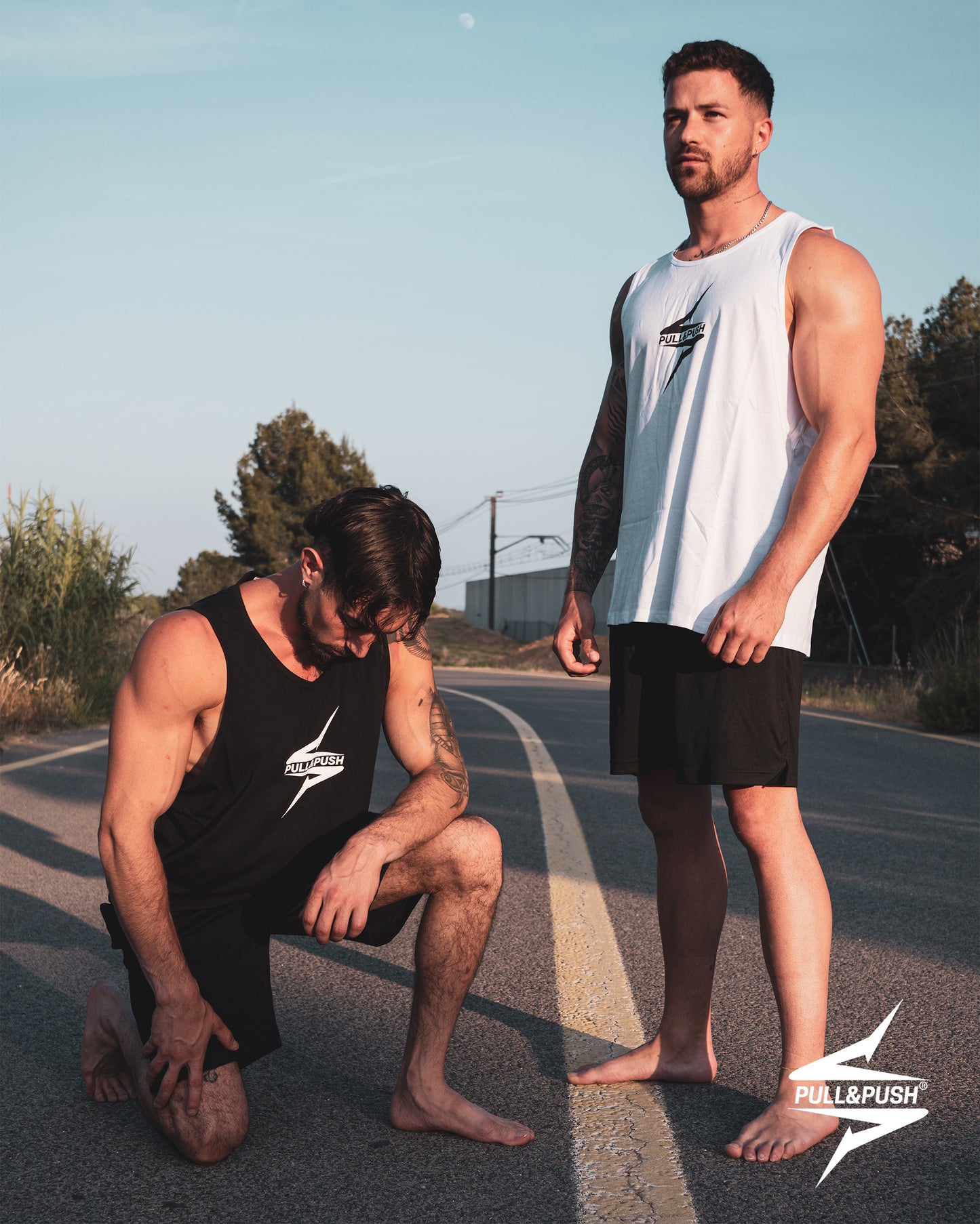TANK TOP BLACK